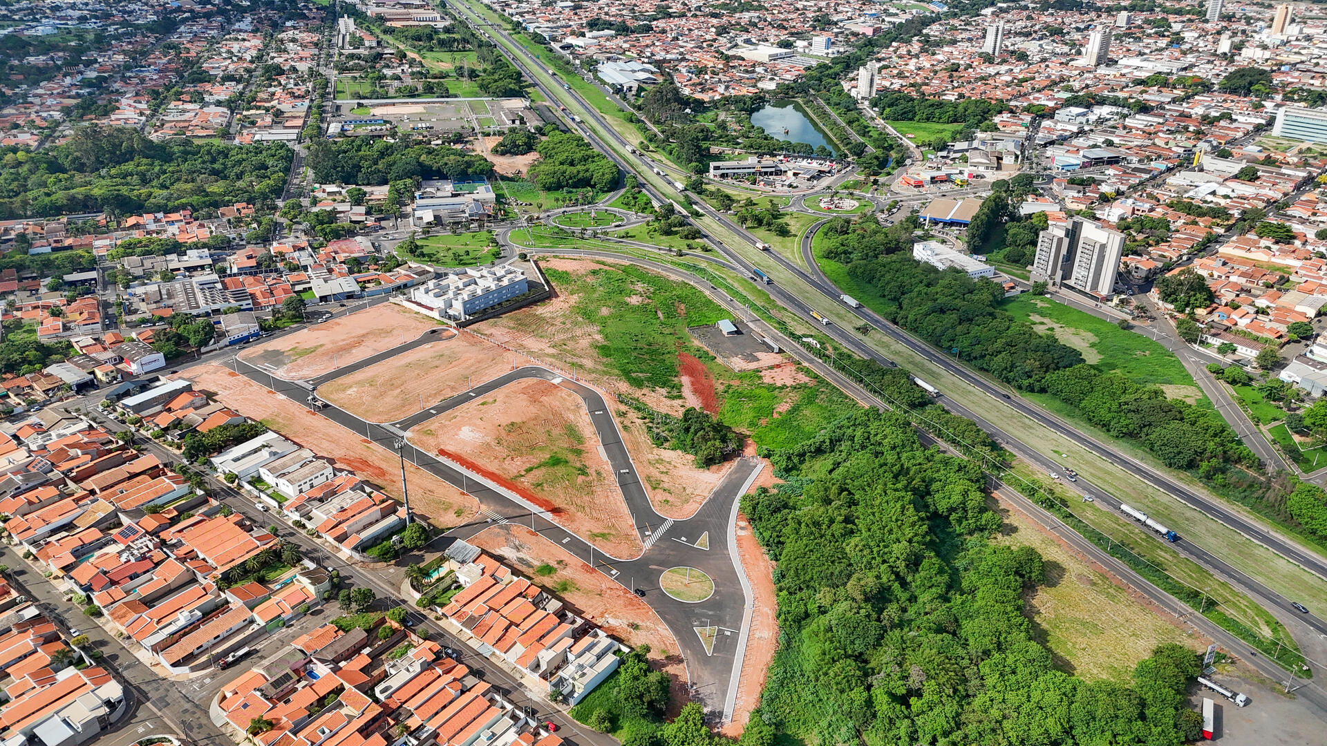 Jardim Girassóis — Terrenos em Leme/SP | MNI Terrenos