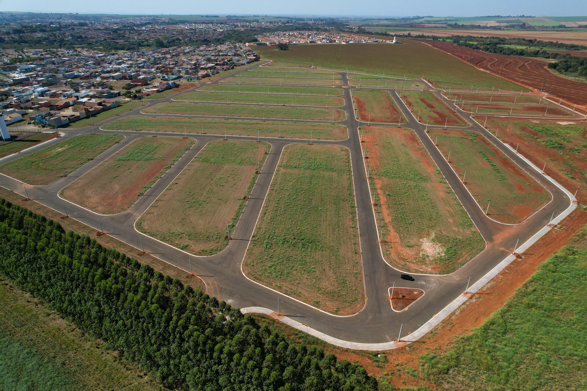 Sta. Carolina ll — Terrenos em Leme/SP | MNI Terrenos